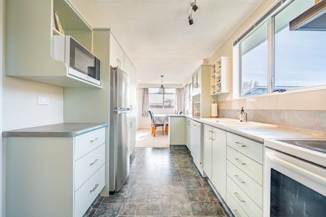 Photo of property in 18 Shanly Street, Brown Owl, Upper Hutt, 5018