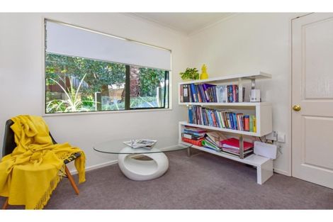 Photo of property in 2/36 Halver Road, Manurewa, Auckland, 2102