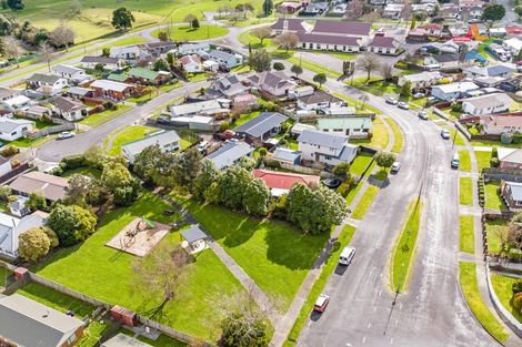 Photo of property in 13 Turon Crescent, Totara Park, Upper Hutt, 5018