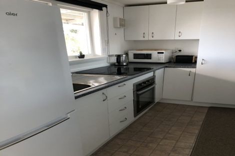 Photo of property in 37 Patanga Crescent, Thorndon, Wellington, 6011