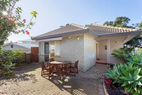Photo of property in 5/13 Prospect Terrace, Milford, Auckland, 0620