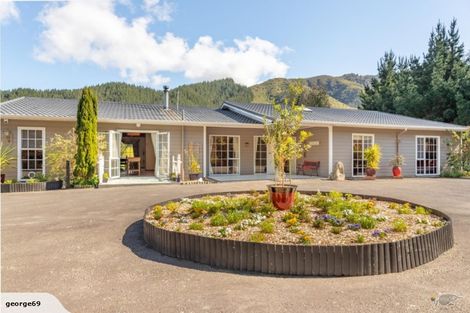 Photo of property in 1423 Akatarawa Road, Akatarawa Valley, Upper Hutt, 5372