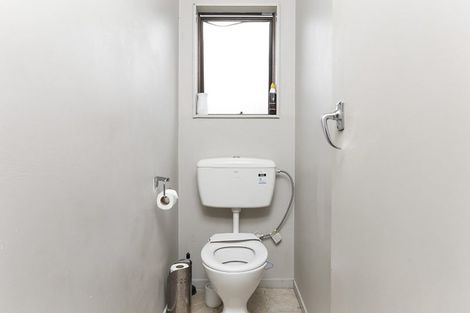 Photo of property in 10a Panama Road, Mount Wellington, Auckland, 1062