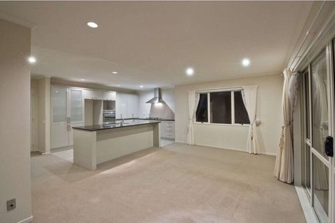 Photo of property in 88 Jeffs Road, Flat Bush, Auckland, 2016