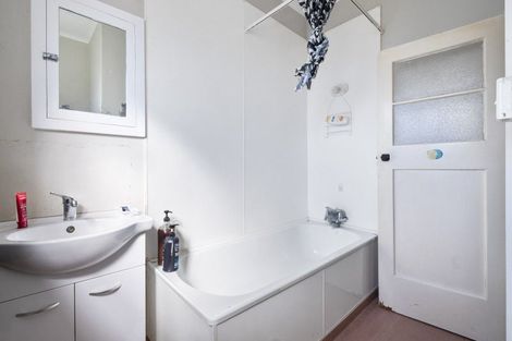 Photo of property in 2/4 Lark Street, Taihape, 4720