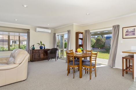 Photo of property in 1 Peregrine Place, Welcome Bay, Tauranga, 3112
