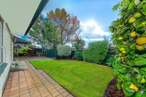 Photo of property in 76 Wingate Street, Redwood, Christchurch, 8051