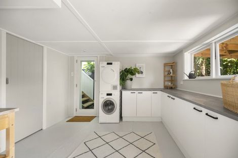 Photo of property in 11 High Street, Devonport, Auckland, 0624