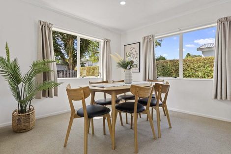 Photo of property in 130a Windsor Road, Bellevue, Tauranga, 3110