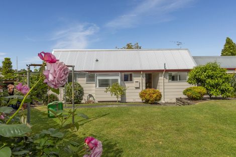 Photo of property in 32 Sherwood Street, Bellevue, Tauranga, 3110