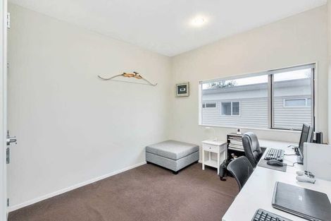 Photo of property in 10/45a Swanson Road, Henderson, Auckland, 0610