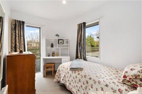 Photo of property in 464a Halswell Road, Halswell, Christchurch, 8025