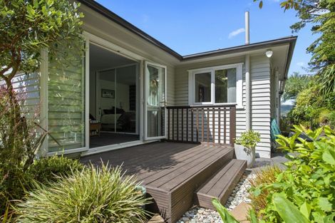 Photo of property in 34 Pembroke Road, Northland, Wellington, 6012