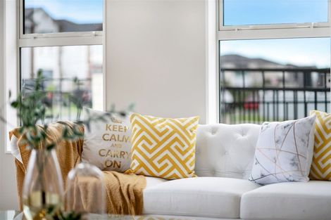 Photo of property in 15 Drumconnell Drive, Flat Bush, Auckland, 2019