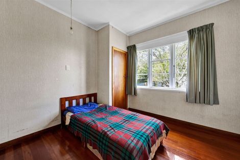 Photo of property in 40-42 Dixon Avenue, Hawera, 4610