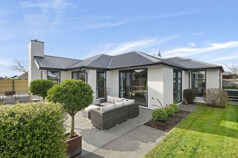 Photo of property in 9 Ambrosia Lane, Aidanfield, Christchurch, 8025