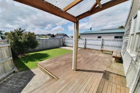 Photo of property in 11a Forth Terrace, Roslyn, Palmerston North, 4414