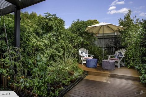 Photo of property in 4/42 Sheridan Drive, New Lynn, Auckland, 0600