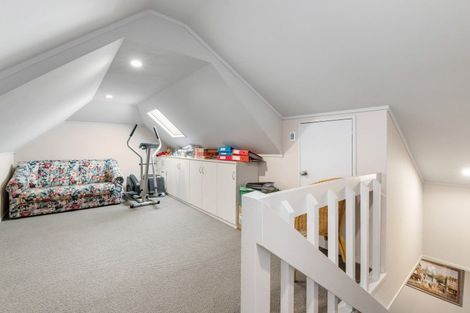 Photo of property in 16 Orchard Place, Lynmore, Rotorua, 3010