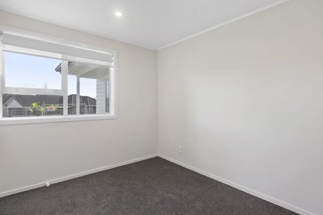 Photo of property in 18 Chichester Drive, Rosehill, Papakura, 2113