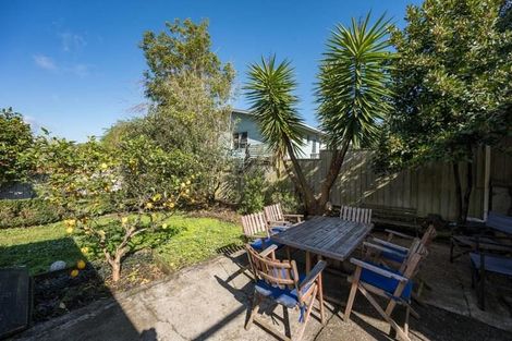 Photo of property in 106 Kawai Street, Nelson South, Nelson, 7010