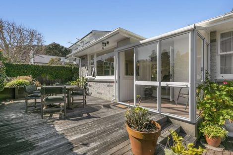 Photo of property in 1/26 Tawa Street, Eastbourne, Lower Hutt, 5013