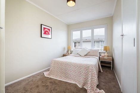 Photo of property in 215 Sunnynook Road, Wairau Valley, Auckland, 0627