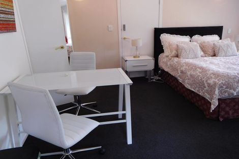 Photo of property in 1 Fairholme Avenue, Epsom, Auckland, 1023