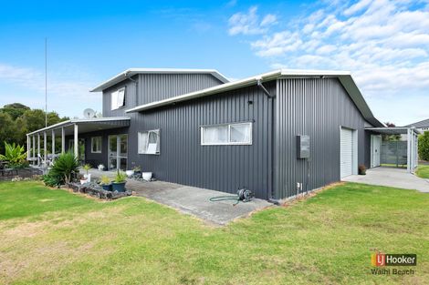 Photo of property in 11 Ocean Breeze Drive, Waihi Beach, 3611