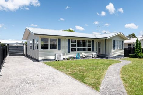 Photo of property in 142 Bryant Road, St Andrews, Hamilton, 3200
