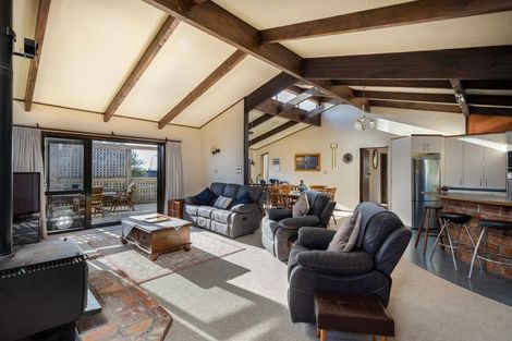 Photo of property in 20a John Guthrie Place, Merrilands, New Plymouth, 4312