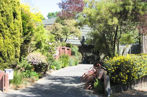 Photo of property in 1/10 Rembrandt Place, Burnside, Christchurch, 8053