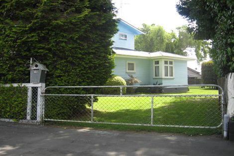 Photo of property in 16 Huxley Street, Pahiatua, 4910
