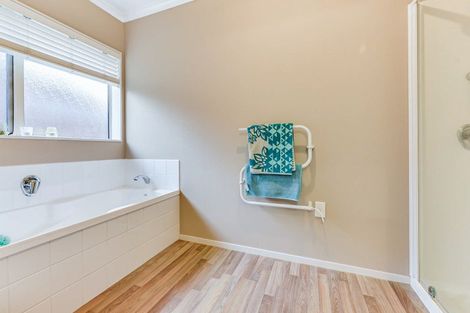 Photo of property in 27 Heathfield Avenue, Huntington, Hamilton, 3210