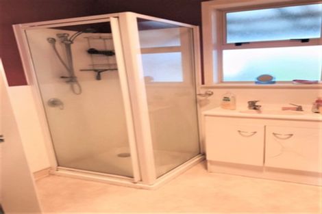 Photo of property in 18 Cornwall Street, Levin, 5510