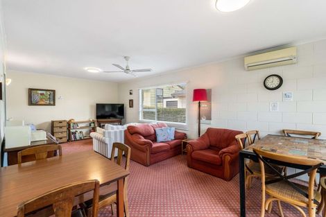 Photo of property in 21 Whiritoa Beach Road, Whiritoa, Whangamata, 3691