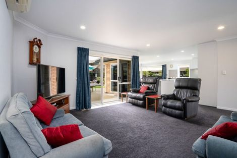 Photo of property in 7 Cooper Crescent, Cambridge, 3434