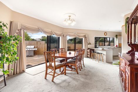 Photo of property in 7 Dowman Place, Te Puke, 3119