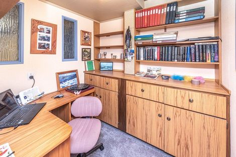 Photo of property in 24 Parkdale Drive, Aramoho, Whanganui, 4500