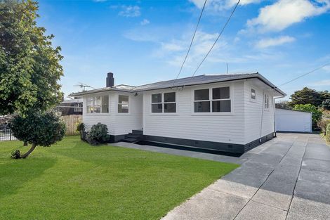 Photo of property in 97 Tidal Road, Mangere, Auckland, 2022