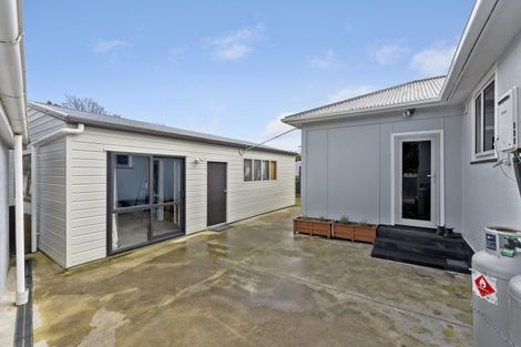 Photo of property in 1 Huia Street, Pahiatua, 4910
