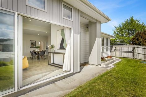 Photo of property in 18 Raymond Grace Avenue, Huapai, Kumeu, 0810