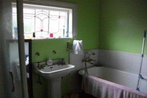 Photo of property in 17 Cameron Road, Bluff Hill, Napier, 4110