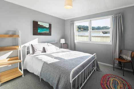 Photo of property in 34 Ocean View Road, Waihi Beach, 3611