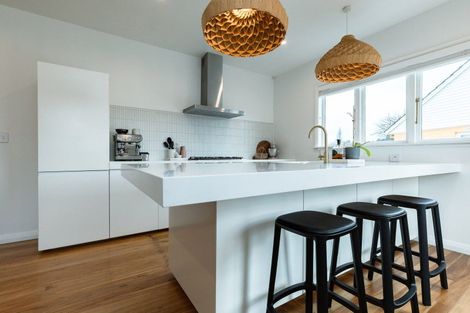 Photo of property in 2 Plunket Terrace, Hamilton East, Hamilton, 3216