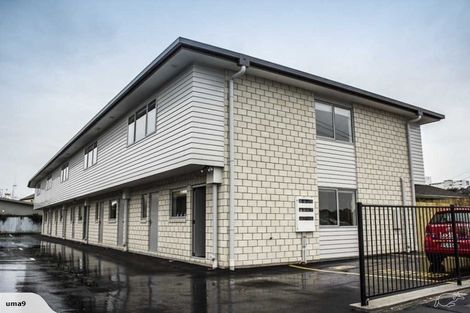 Photo of property in 4/81 Normandy Avenue, Melville, Hamilton, 3206