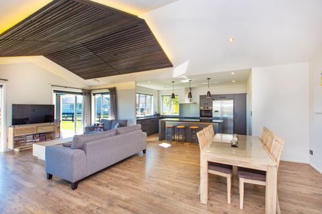 Photo of property in 33 Baxter Michael Crescent, Cambridge, 3434