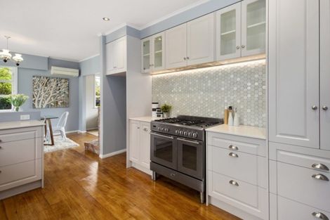 Photo of property in 83 Thomas Street, Stokes Valley, Lower Hutt, 5019