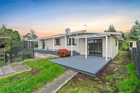 Photo of property in 49 Kath Henry Lane, Drury, 2113