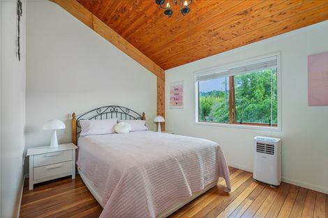 Photo of property in 5 Golf Road, Whitianga, 3591